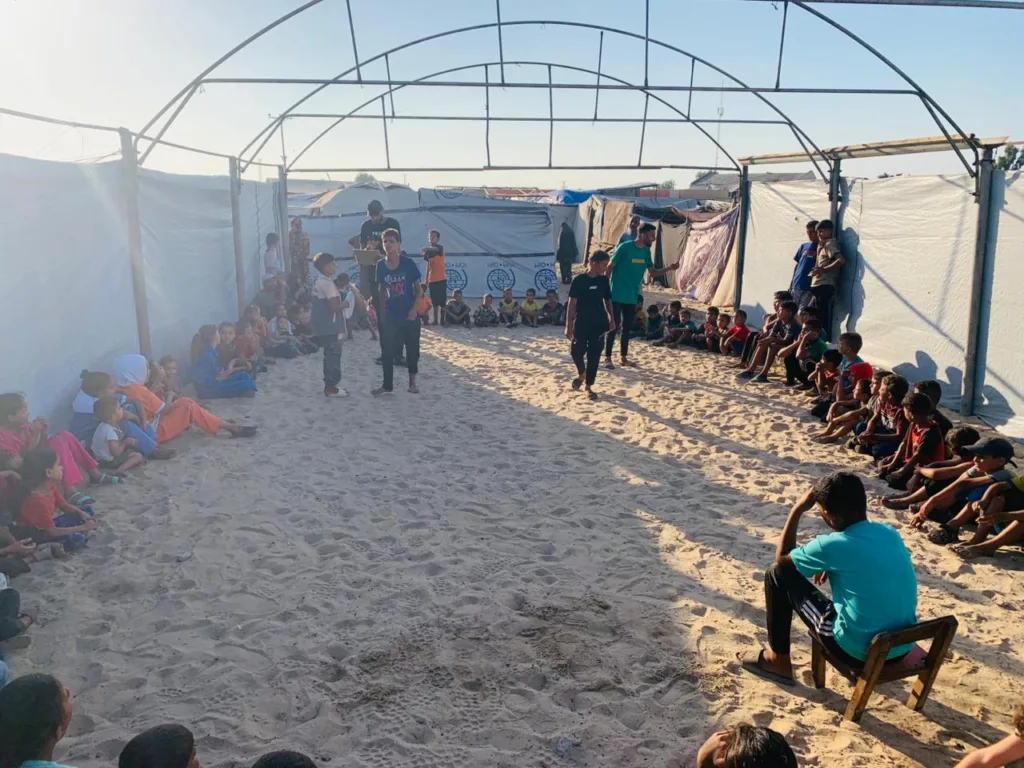 التبرع لإنشاء مسجد في غزة،
إعمار المساجد في فلسطين،
بناء مسجد في غزة،
مشاريع خيرية في غزة،
دعم غزة،
فريق غزة 48 الخيري،
العمل الخيري في فلسطين،
صدقة جارية،
إعمار غزة،
مبادرات إنسانية في غزة،
تطوع في غزة،
بناء بيوت الله،
المساعدات الإنسانية في فلسطين،
العمل الدعوي والإغاثي،
أمل وإيمان في غزة.